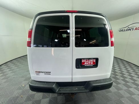 Used 2016 Chevrolet Express 2500 LS image 5