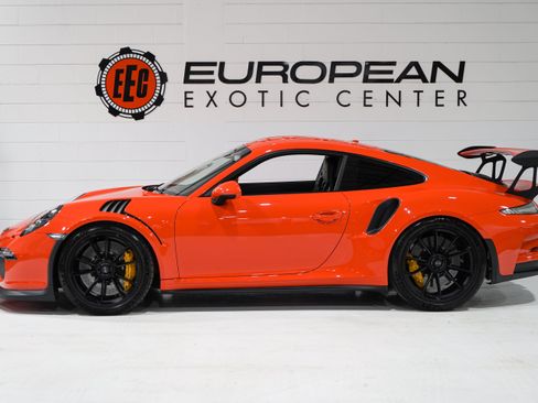 Used 2016 Porsche 911 GT3 RS RWD image 7
