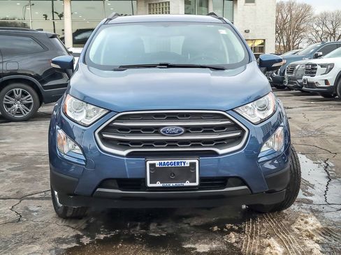 Used 2021 Ford EcoSport SE image 4