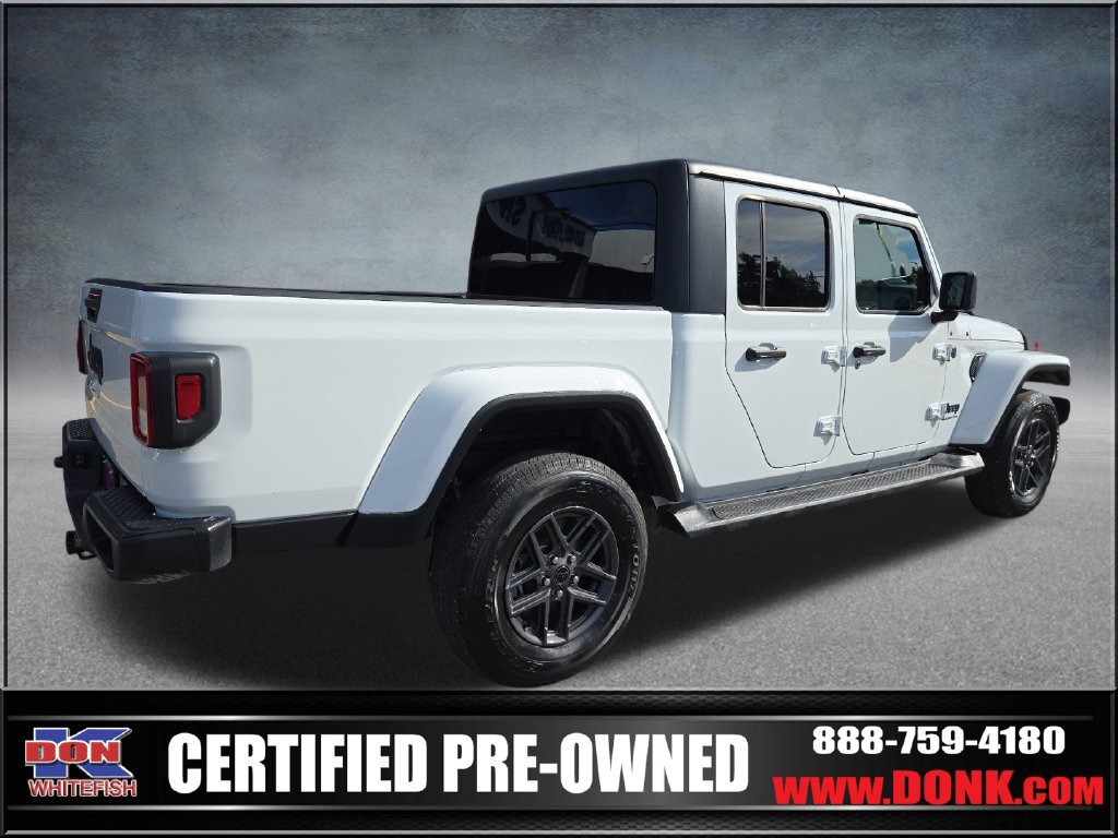 Used 2024 Jeep Gladiator Sport AWD/4WD image 8