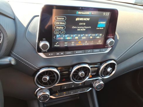 New 2025 Nissan Sentra SV image 12