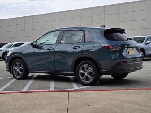 Used 2026 Honda HR-V LX image 5