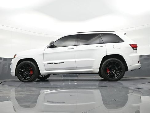 Used 2020 Jeep Grand Cherokee Limited X image 24