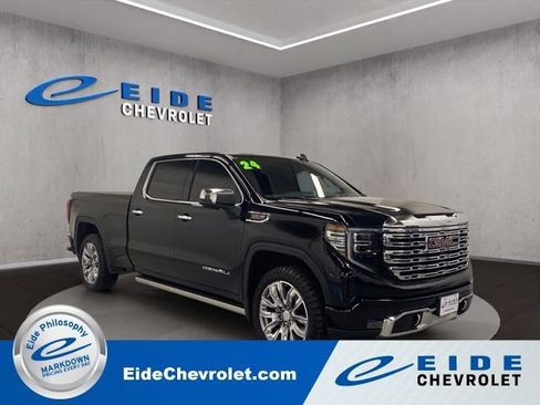 Used 2024 GMC Sierra 1500 Denali w/ Denali Reserve Package AWD/4WD image 1
