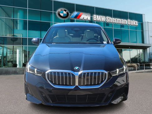 New 2026 BMW 530i w/ M Sport Package RWD image 2