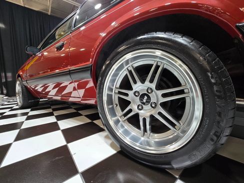 Used 1990 Ford Mustang LX image 6