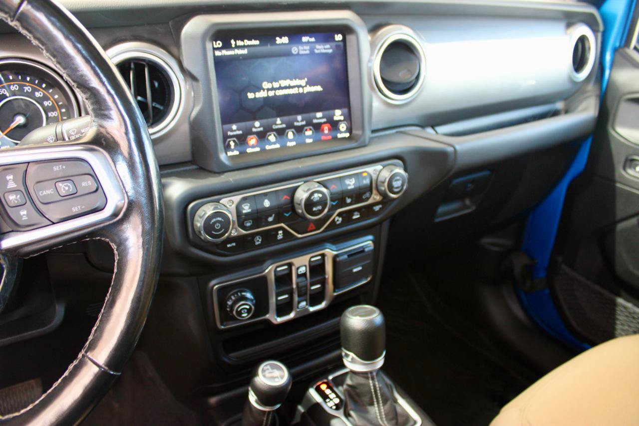 Used 2021 Jeep Gladiator Overland w/ Uconnect 4C Nav & Sound Group AWD/4WD image 24