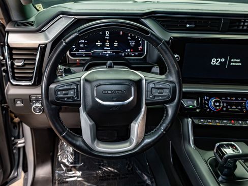 Used 2024 GMC Sierra 1500 Denali AWD/4WD image 18