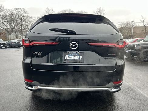Used 2024 MAZDA CX-90 3.3 Turbo S w/ Premium Plus image 17