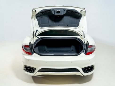 Used 2018 Maserati GranTurismo Sport image 34