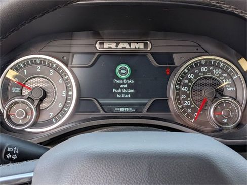 Certified 2025 RAM 1500 Big Horn image 16