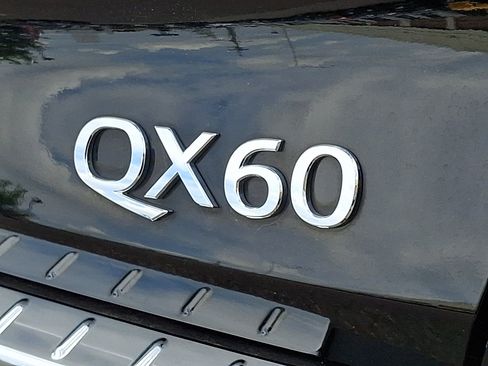 Certified 2022 INFINITI QX60 Luxe w/ Cargo Package AWD/4WD image 30