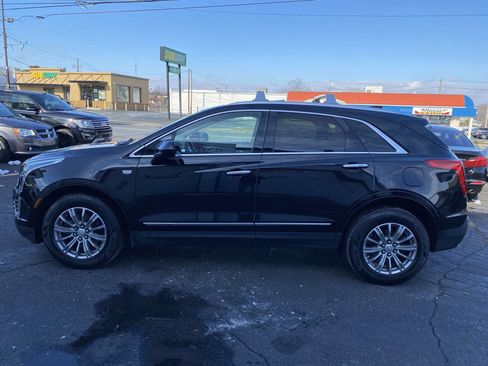 Used 2017 Cadillac XT5 Luxury w/ Driver Awareness Package image 3