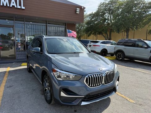 Used 2021 BMW X1 sDrive28i w/ Convenience Package FWD image 3