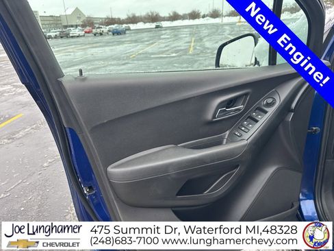 Used 2016 Chevrolet Trax LT image 12