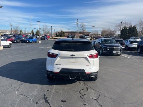 Used 2022 Chevrolet Blazer RS w/ Enhanced Convenience Package image 4