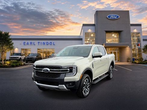 New 2026 Ford Ranger Lariat w/ FX4 Off-Road Package AWD/4WD image 4