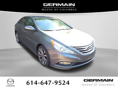 Used 2014 Hyundai Sonata SE FWD image 1