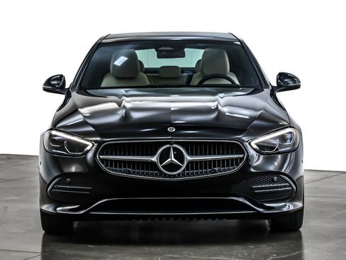 Used 2023 Mercedes-Benz C 300 Sedan image 3