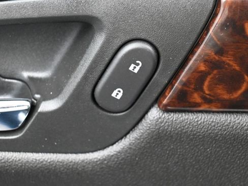 Used 2013 Chevrolet Impala LT w/ LT Sunroof Package image 14