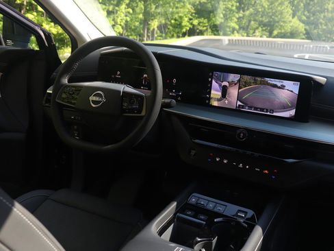 New 2026 Nissan Murano Platinum w/ Cargo Package AWD/4WD image 8