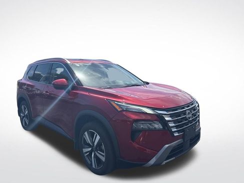 Certified 2024 Nissan Rogue SL w/ SL Premium Package image 6