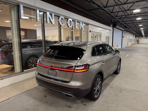 Certified 2023 Lincoln Nautilus Reserve AWD/4WD image 6