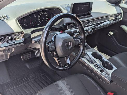Used 2022 Honda Civic Sport image 13