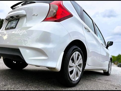 Used 2018 Nissan Versa Note SV image 18