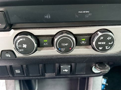 Used 2021 Toyota Tacoma SR image 17