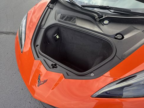 Used 2020 Chevrolet Corvette Stingray Convertible w/ 1LT RWD image 24