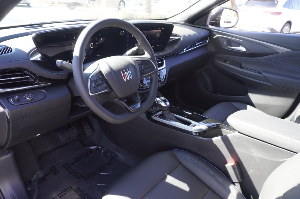 Used 2026 Buick Envista Sport Touring w/ Convenience I Package FWD image 16