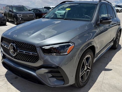 Used 2026 Mercedes-Benz GLE 450 4MATIC image 3