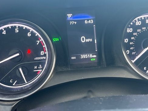 Used 2023 Toyota Camry SE w/ Audio Upgrade Package FWD image 19