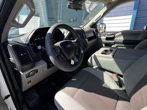 Used 2019 Ford F150 XL w/ Equipment Group 101A Mid AWD/4WD image 10
