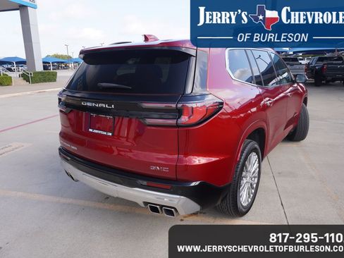 Used 2025 GMC Acadia Denali w/ LPO, Floor Liner Package AWD/4WD image 5