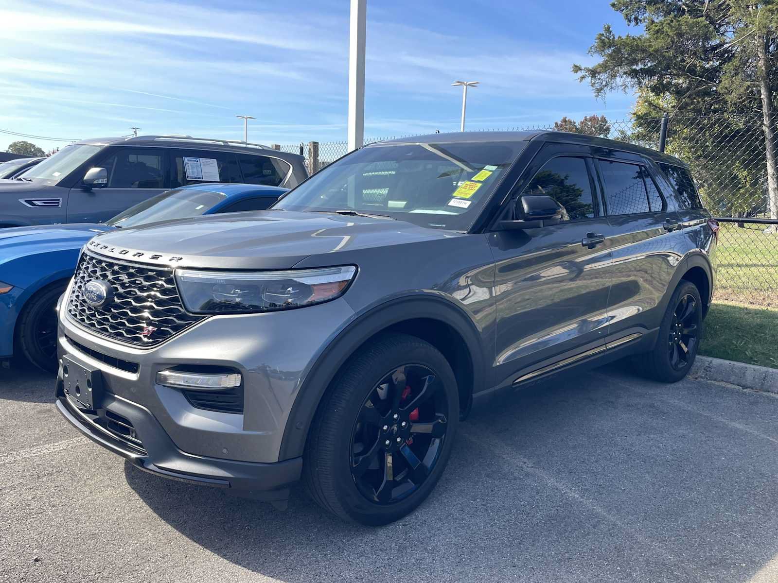 Used 2021 Ford Explorer ST w/ Equipment Group 401A AWD/4WD image 3