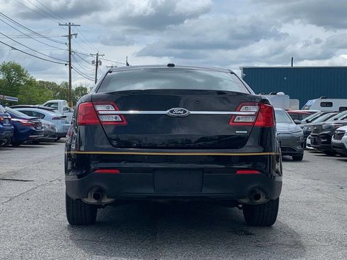 Used 2017 Ford Taurus Police Interceptor AWD image 7