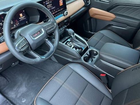 New 2026 GMC Canyon AT4 AWD/4WD image 9