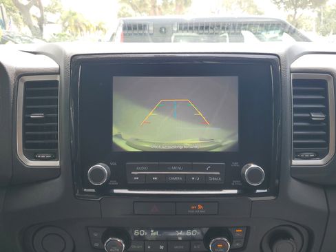 Certified 2023 Nissan Frontier SV w/ SV Convenience Package image 8