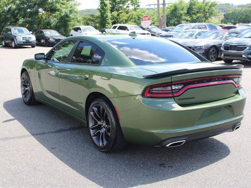 Used 2023 Dodge Charger SXT w/ Blacktop Package RWD image 6