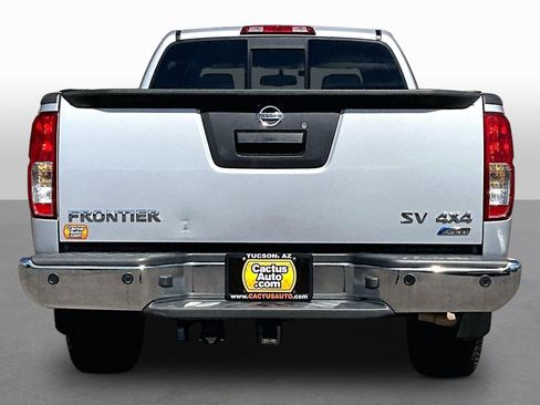 Used 2018 Nissan Frontier SV w/ Value Truck Package AWD/4WD image 4