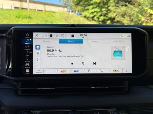 New 2025 Jeep Wrangler Unlimited Sahara image 24