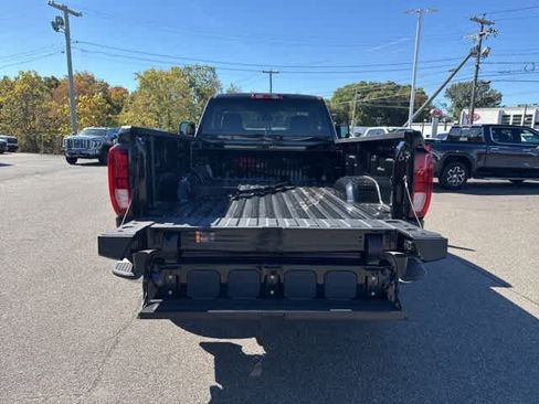 New 2025 GMC Sierra 3500 SLE w/ SLE Convenience Package image 10