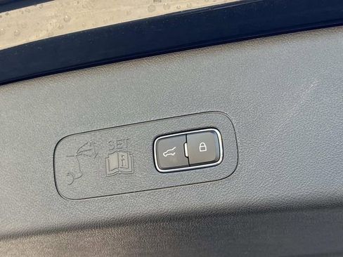 New 2025 Lincoln Aviator Black Label w/ Jet Appearance Package image 13