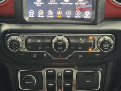 Used 2020 Jeep Wrangler Unlimited Rubicon AWD/4WD image 21