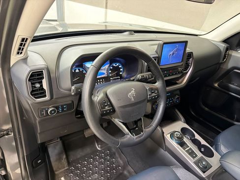 Used 2023 Ford Bronco Sport Outer Banks w/ Tech Package AWD/4WD image 13