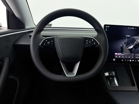 Used 2025 Tesla Model 3 Long Range AWD/4WD image 37