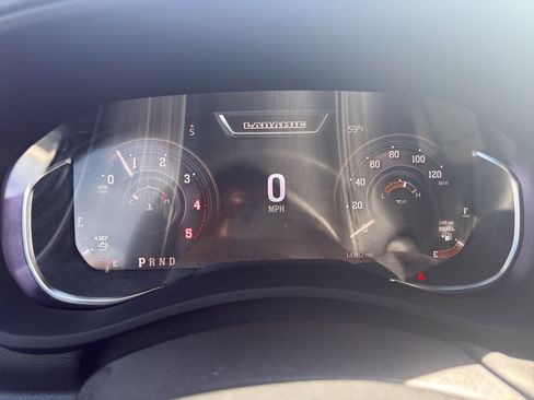 Used 2025 RAM 2500 Laramie AWD/4WD image 21