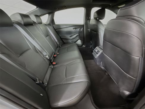 Used 2025 Honda Accord Sport image 26